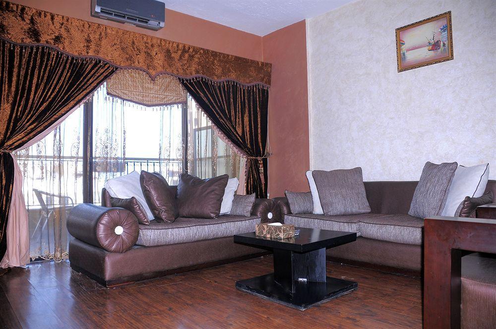 Diana Tower Apartment *