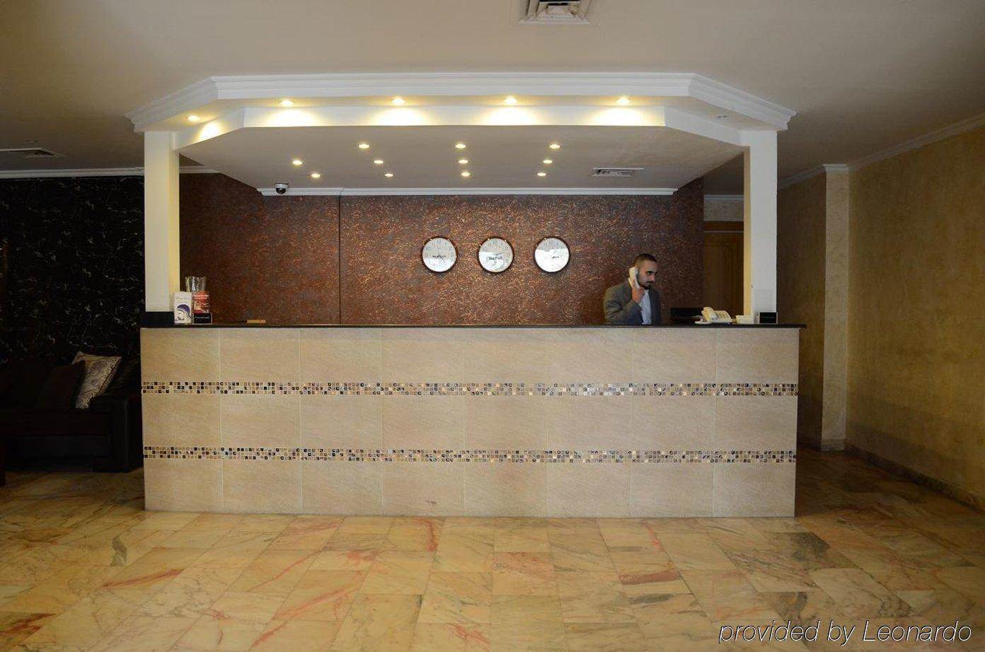 Diana Tower Apartment *