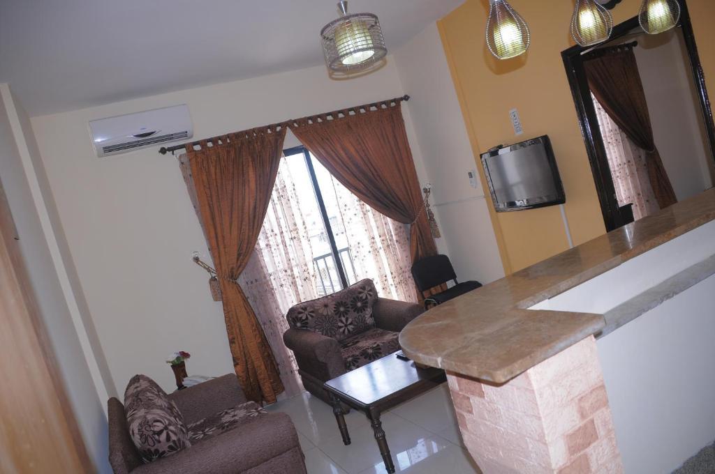 Diana Tower Apartment *
